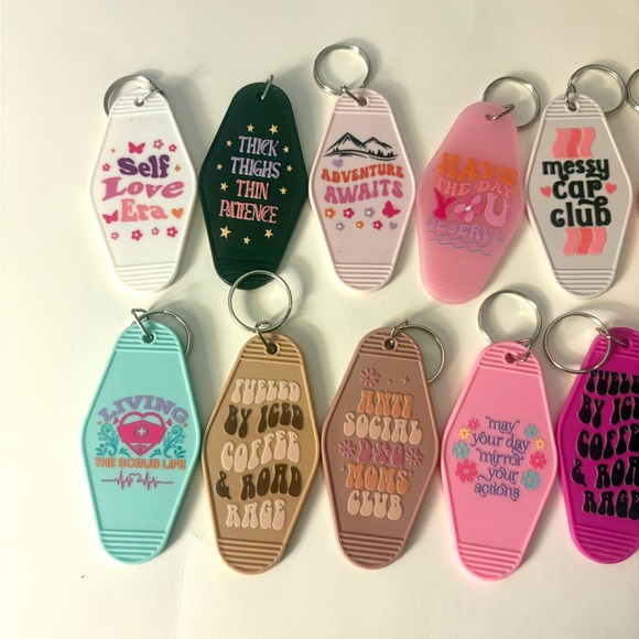 Colorful Keychains with Fun Quotes - Picture 3 of 6